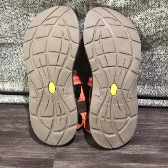 Chacos (sandals) - Picture 3 of 4